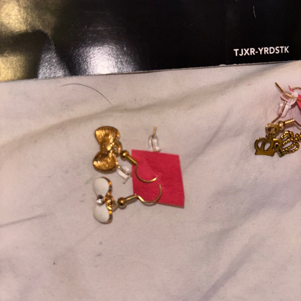 Neiman Marcus Gold and White Earrings - Picture 2 of 2